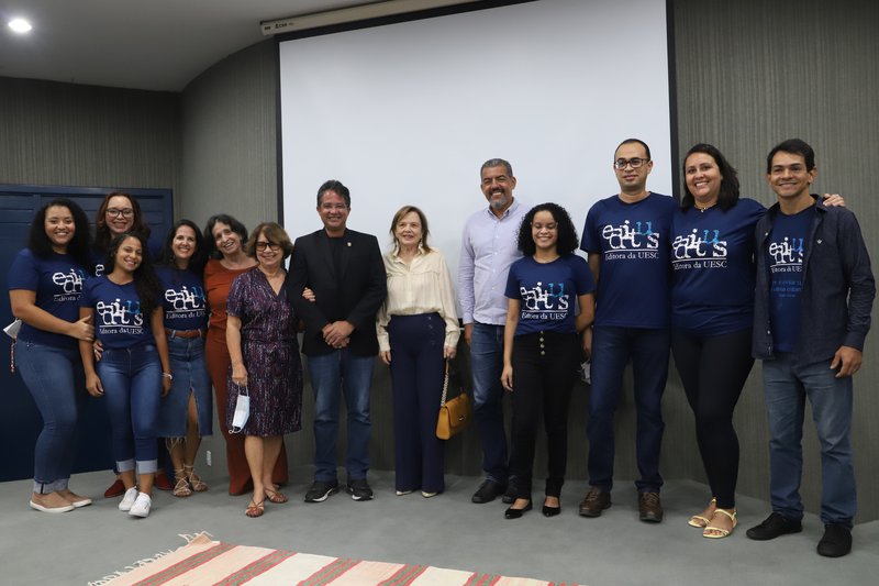 26 04 22 Lançamento coletivo Editus Foto- Júlia Barreto (148).JPG